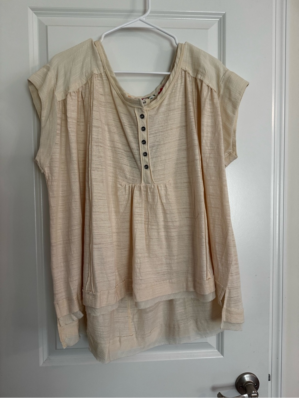 Umgee Cream Short-Sleeve Button Front Blouse